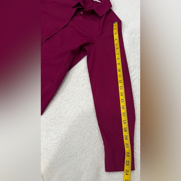 Women’s Time & True Burgundy Long Sleeve Button Down Shirt Size S (4-6) - Picture 5 of 8